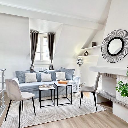 Unique & Beautiful Duplex In Saint-Germain Apartment Paris Ngoại thất bức ảnh