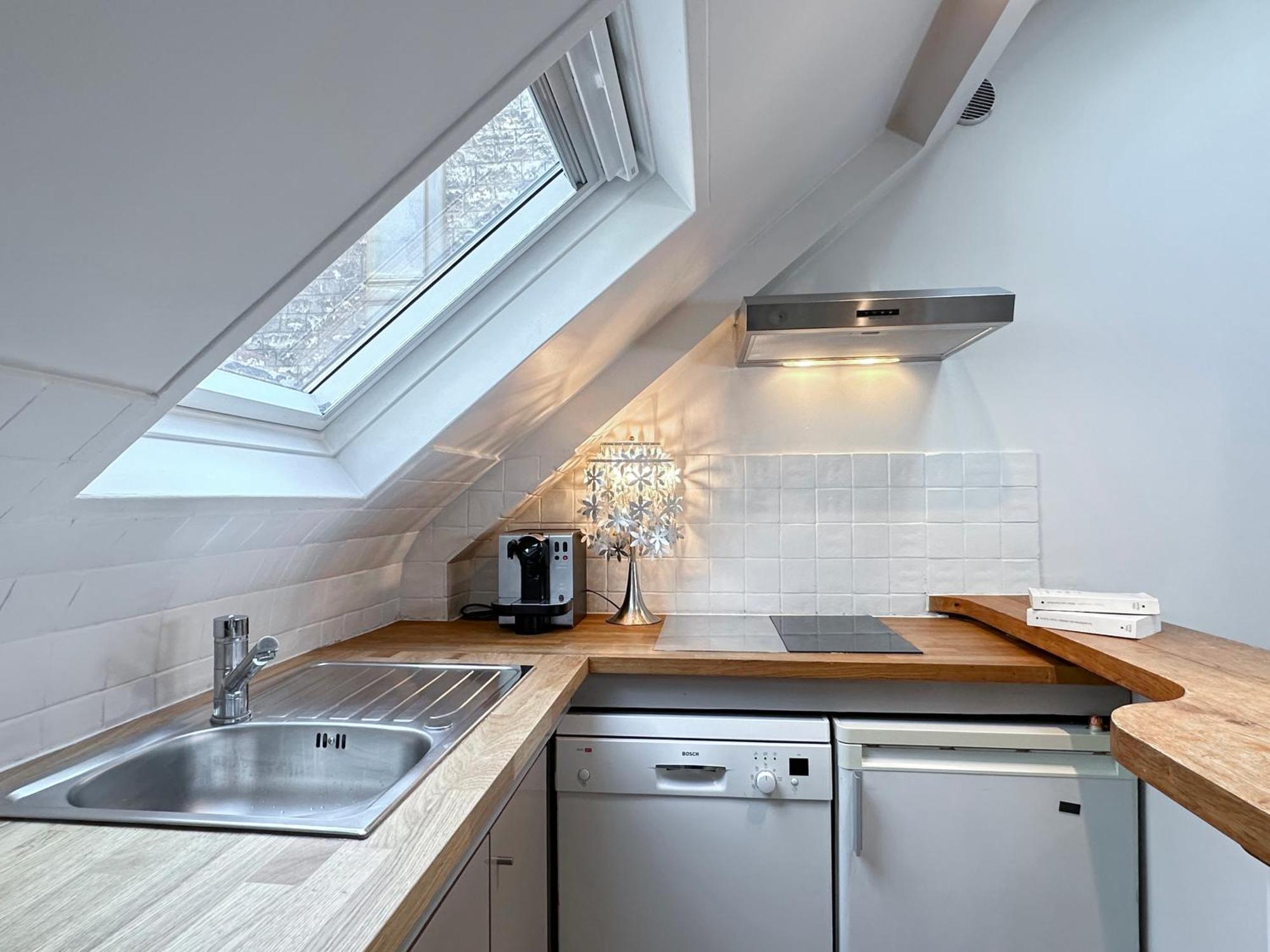 Unique & Beautiful Duplex In Saint-Germain Apartment Paris Ngoại thất bức ảnh