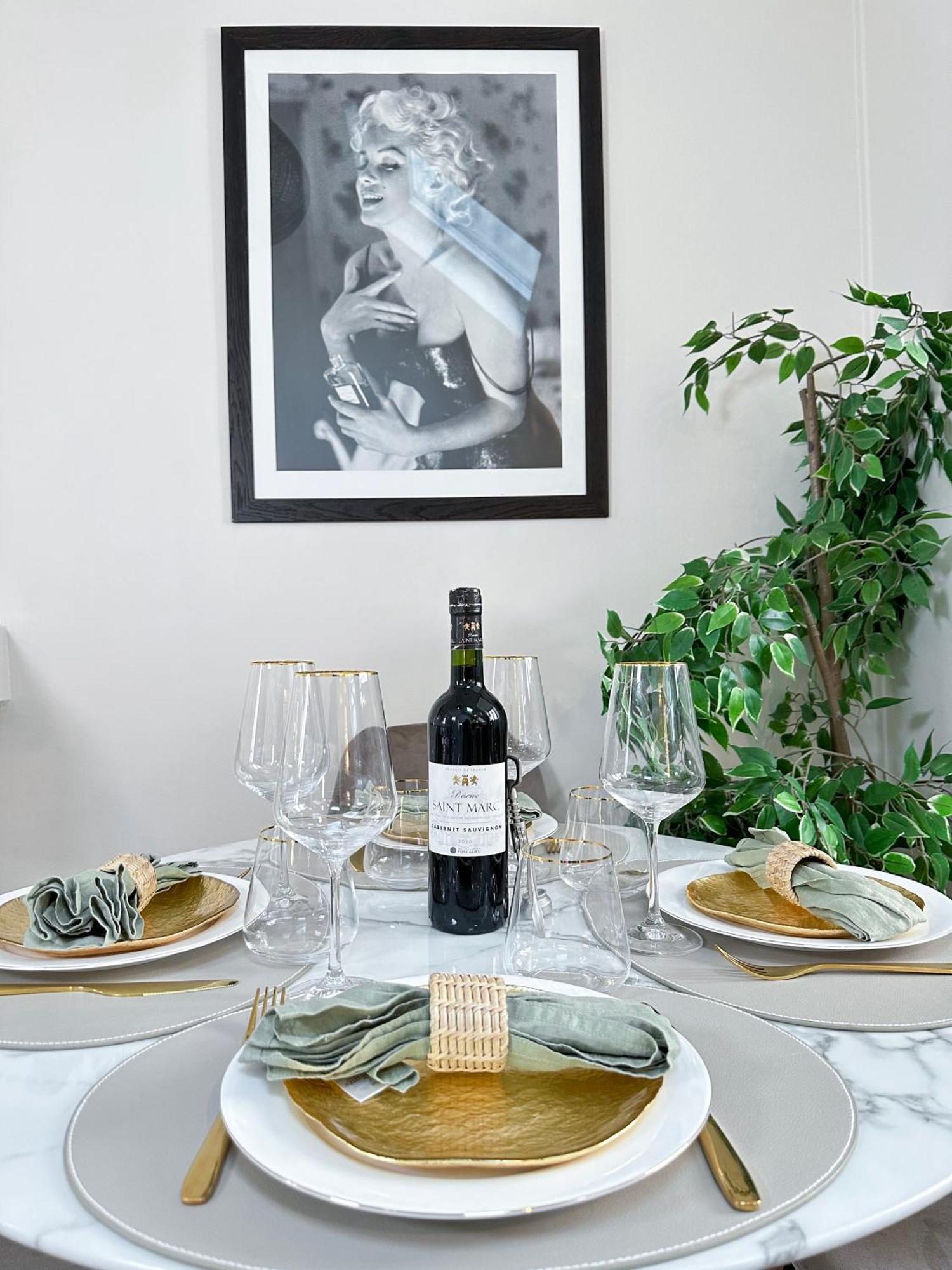 Unique & Beautiful Duplex In Saint-Germain Apartment Paris Ngoại thất bức ảnh